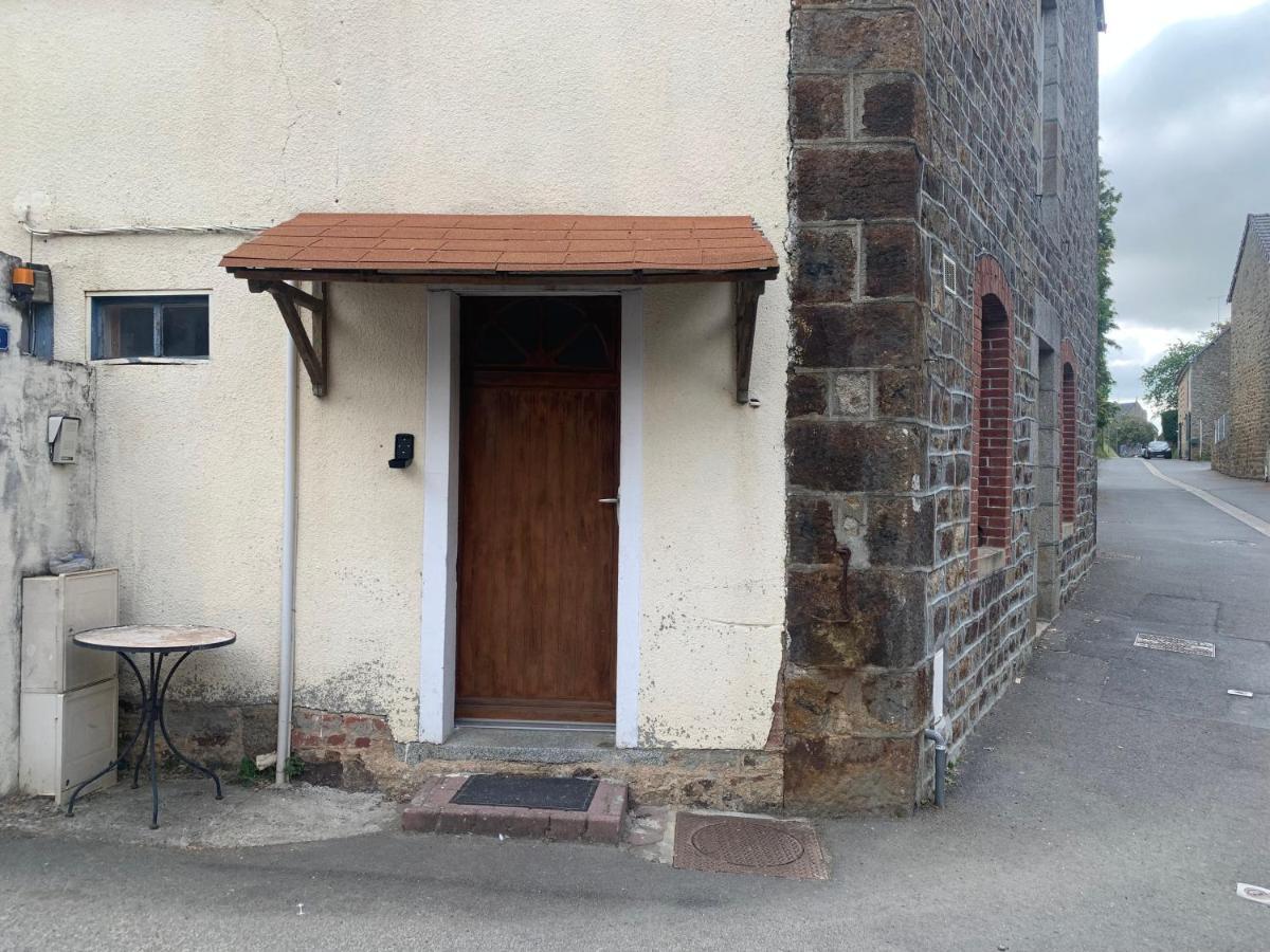 Ducey-Les Cheris Etape Mont Saint Michel St Malo 50220 エクステリア 写真